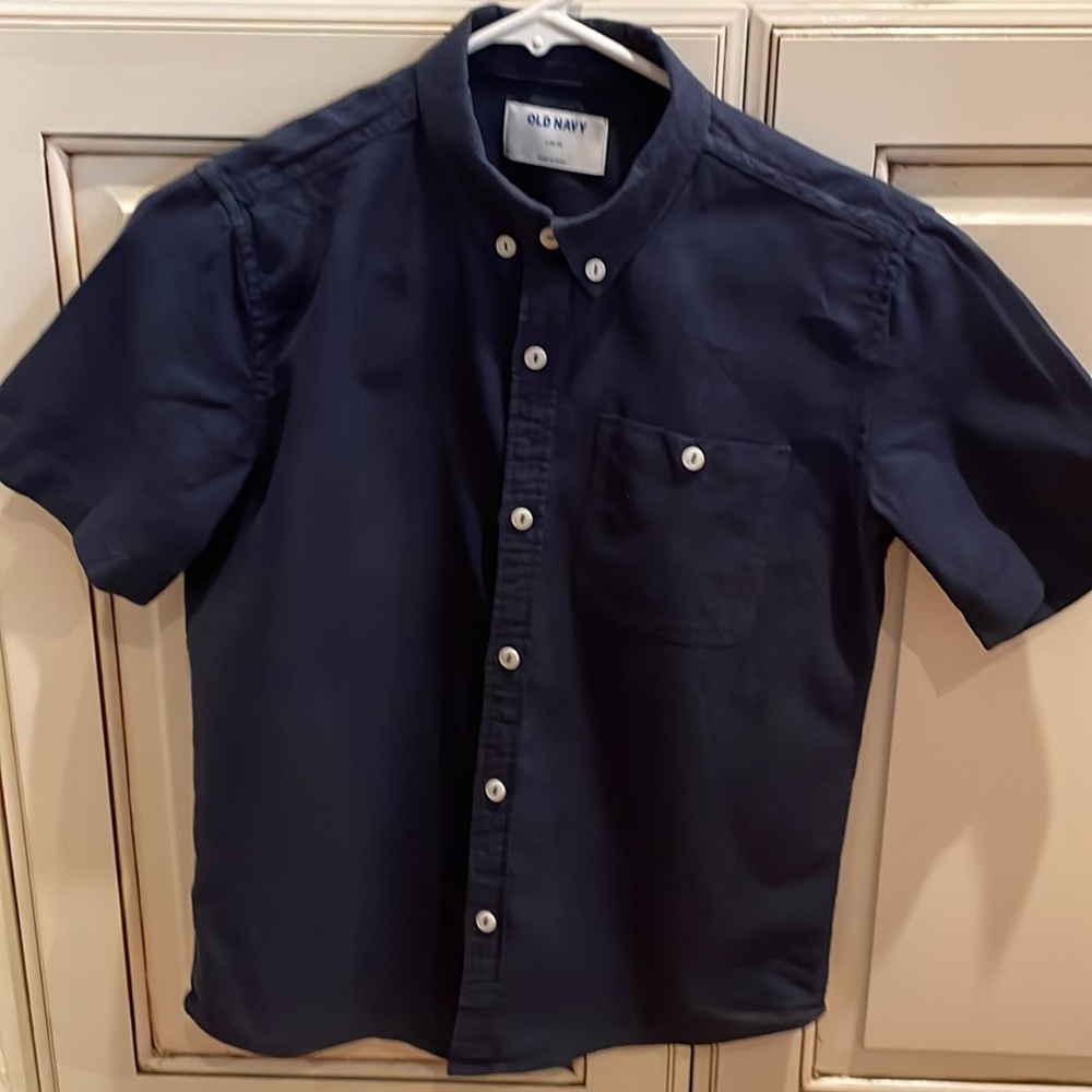 THREE Boys (10/12) Old Navy short sleeved button down shirts - Picture 6 of 7